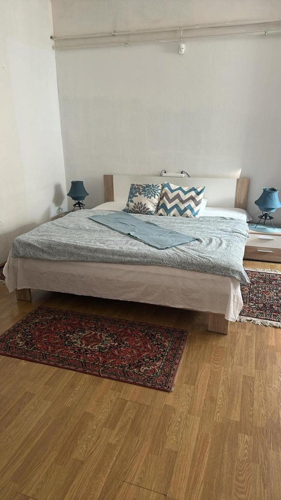 Grany'S Retro Guesthouse Near Budapest Airport ベセス エクステリア 写真